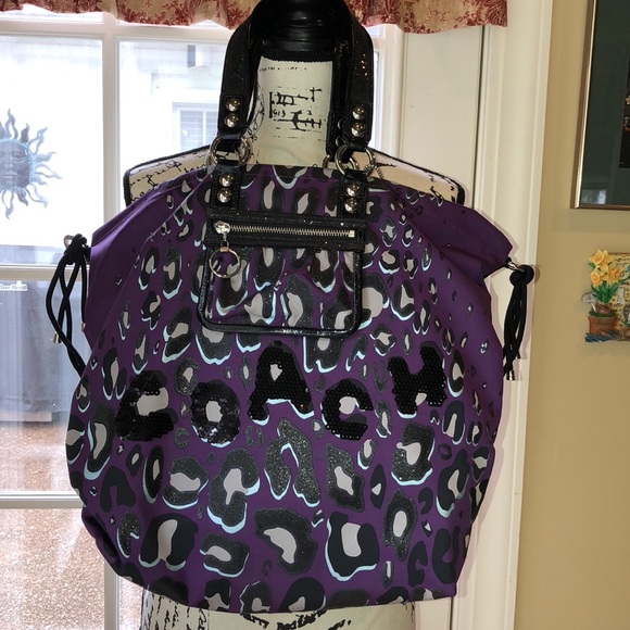 Coach Handbags - 🆕Rare XL Purple Ocelot Coach Tote Poppy